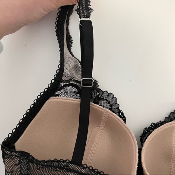 Victoria's Secret DREAM ANGELS Lined Demi Lace & Dot Mesh Long Line Bra - Picture 8 of 12